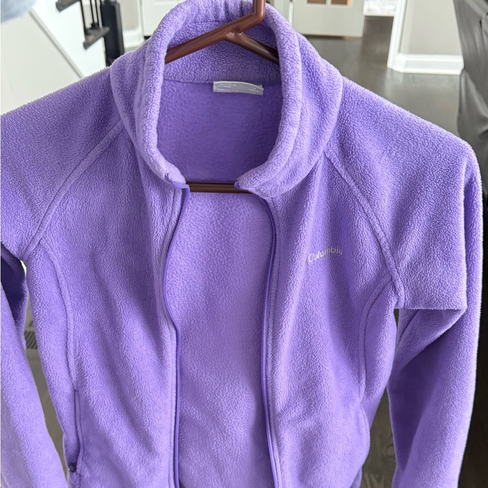 Columbia Girls Purple Fleece Jacket size M (10-12)